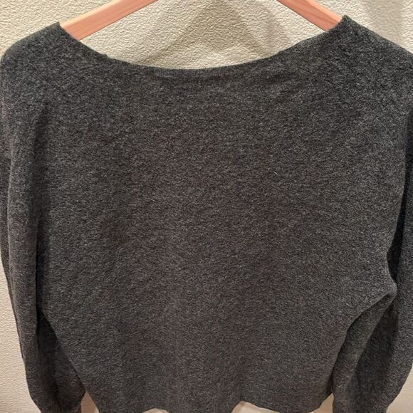 Bailey 44 woman's green wool v neck sweater - Picture 8 of 10